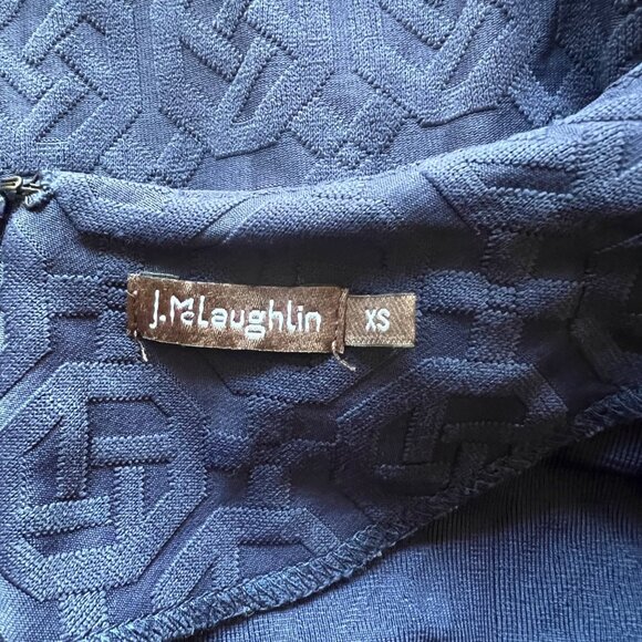 J.McLaughlin Size XS Blue Knot Print Jacquard Short Sleeve Swing Dress - Picture 2 of 13